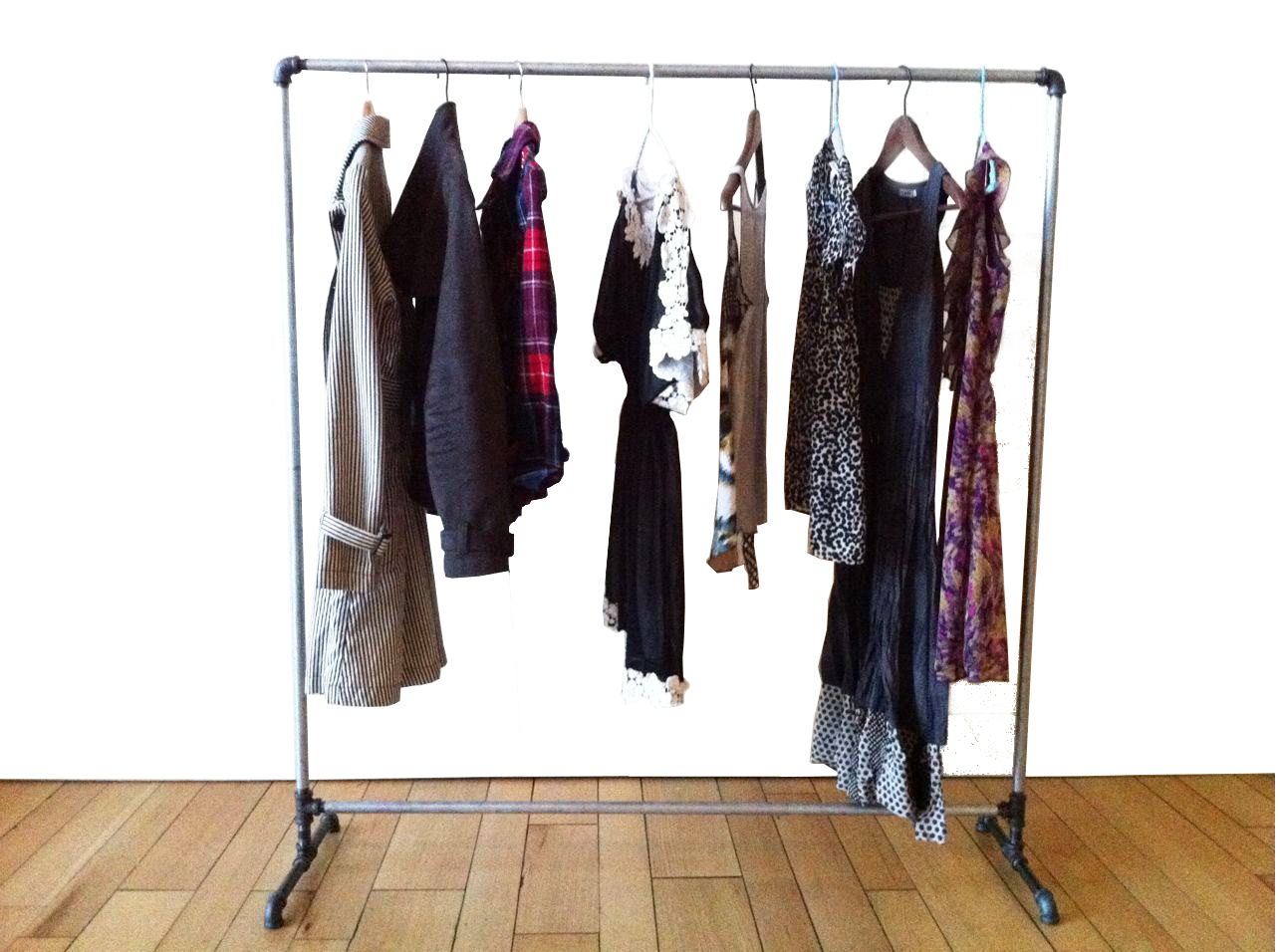 Wardrobe Organization Style Tip #1: in & out on your rack